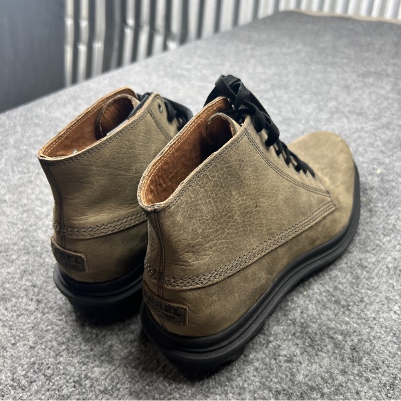 BRAND NEW MENS HIKING BOOT SIZE 8 main image 6